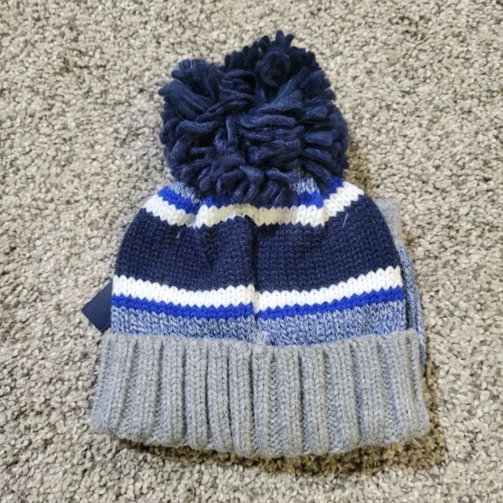 Reebok Infant Baby 6-12 Months Knit Cuffed Beanie & Mittens Set Logo NEW